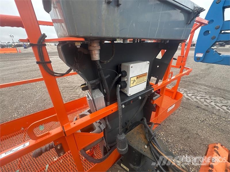 JLG 450AJ 4WD Diesel Articulating Boom Lift Strēles pacēlāji