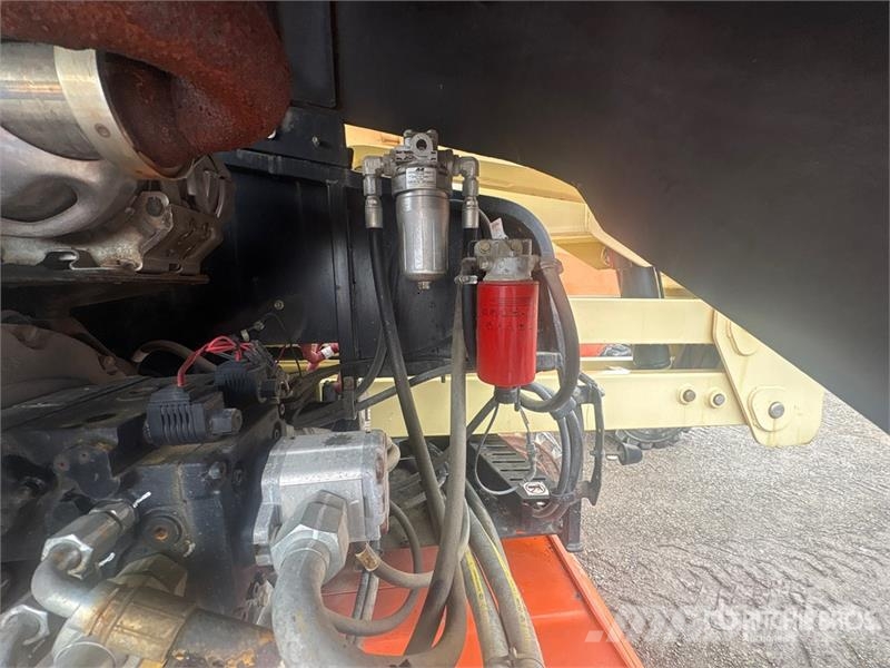 JLG 450AJ 4WD Diesel Articulating Boom Lift Strēles pacēlāji