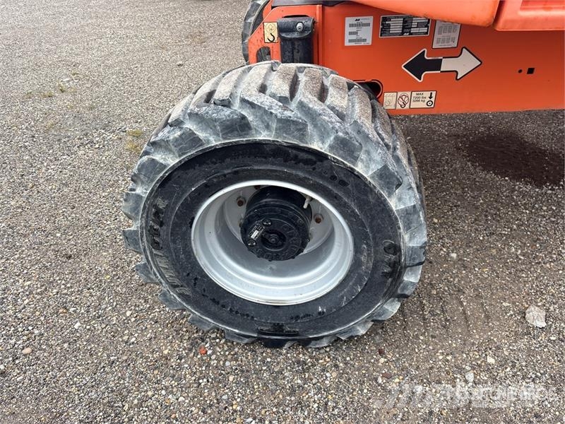JLG 450AJ 4WD Diesel Articulating Boom Lift Strēles pacēlāji