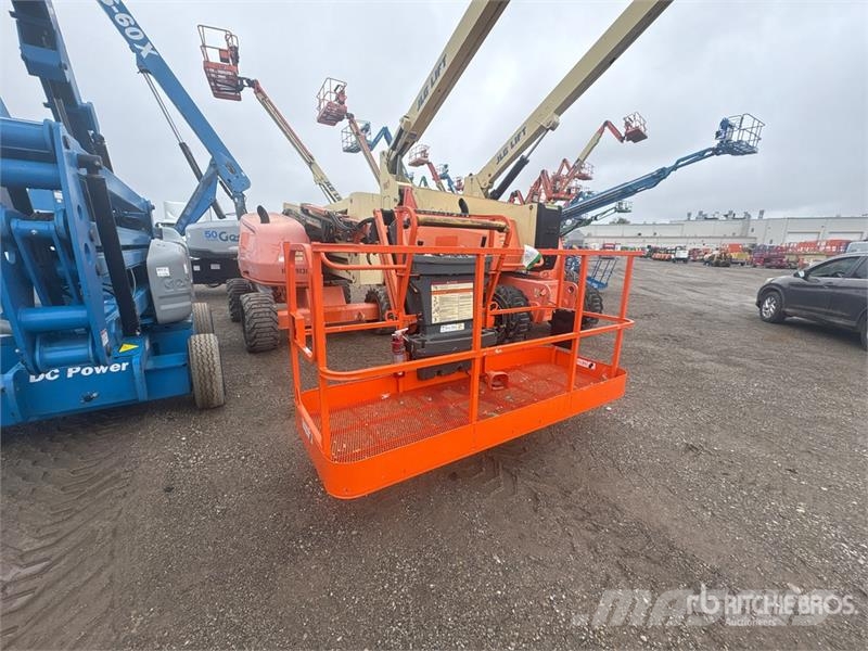 JLG 450AJ 4WD Diesel Articulating Boom Lift Strēles pacēlāji