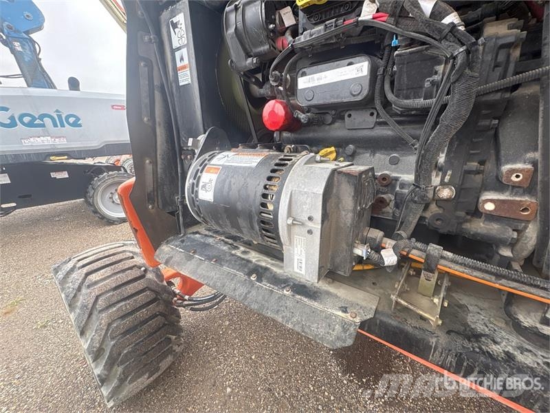 JLG 450AJ 4WD Diesel Articulating Boom Lift Strēles pacēlāji