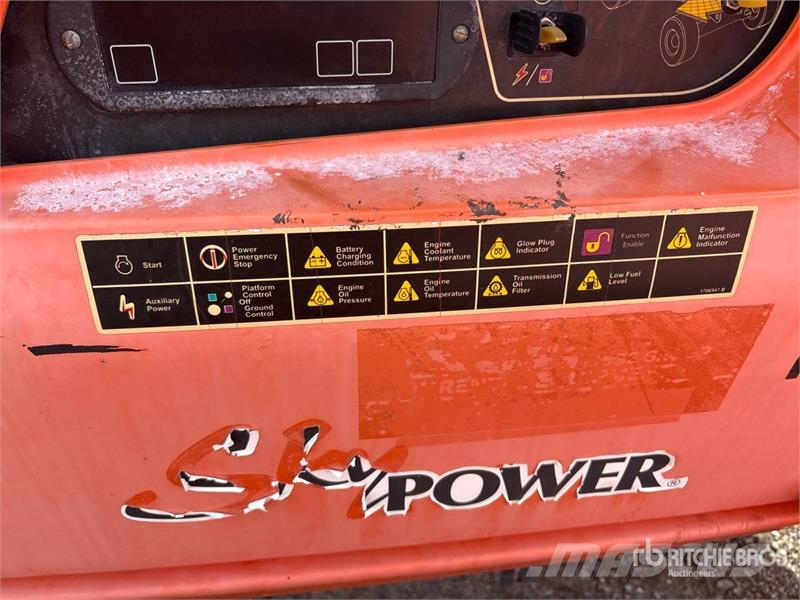 JLG 450AJ 4WD Dual Fuel Articulating Boom Lift Piattaforme a braccio articolato