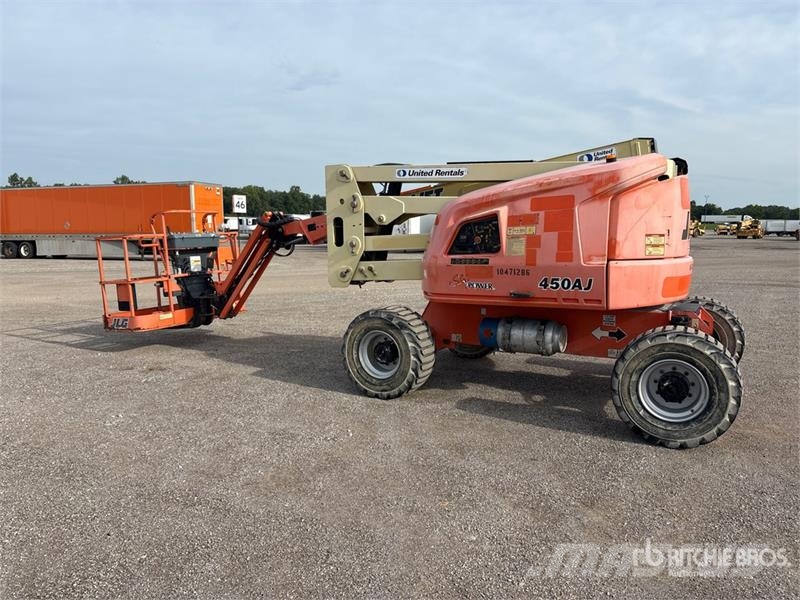 JLG 450AJ 4WD Dual Fuel Articulating Boom Lift Piattaforme a braccio articolato