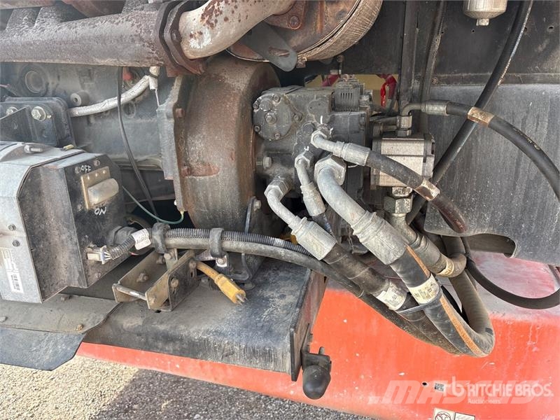 JLG 450AJ 4WD Dual Fuel Articulating Boom Lift Piattaforme a braccio articolato