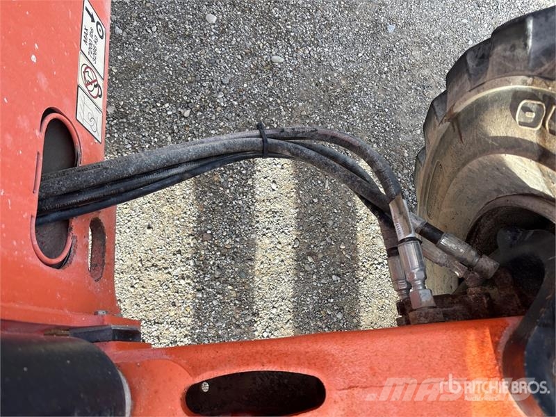 JLG 450AJ 4WD Dual Fuel Articulating Boom Lift Piattaforme a braccio articolato