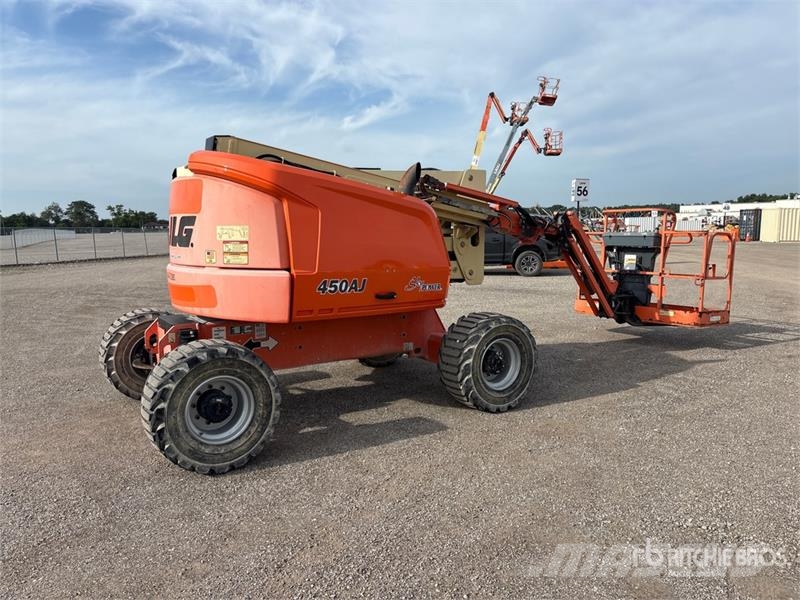 JLG 450AJ 4WD Dual Fuel Articulating Boom Lift Piattaforme a braccio articolato