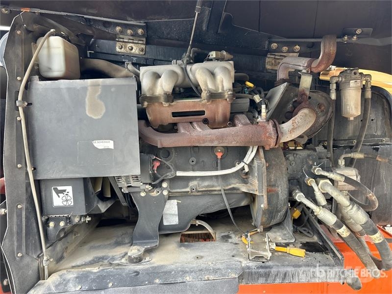 JLG 450AJ 4WD Gasoline Articulating Boom Lift 관절형 전동이동 리프트