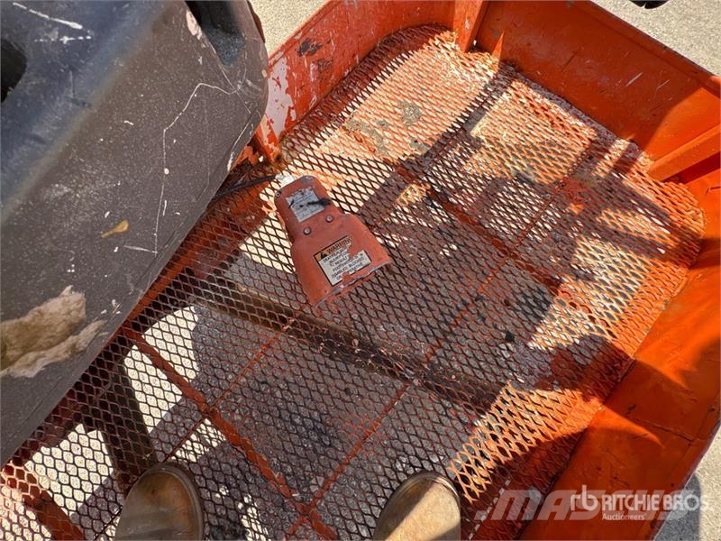JLG 450AJ 4WD Gasoline Articulating Boom Lift Piattaforme a braccio articolato