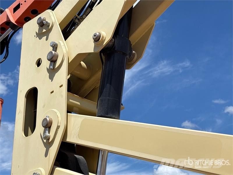 JLG 450AJ 4WD Gasoline Articulating Boom Lift Piattaforme a braccio articolato