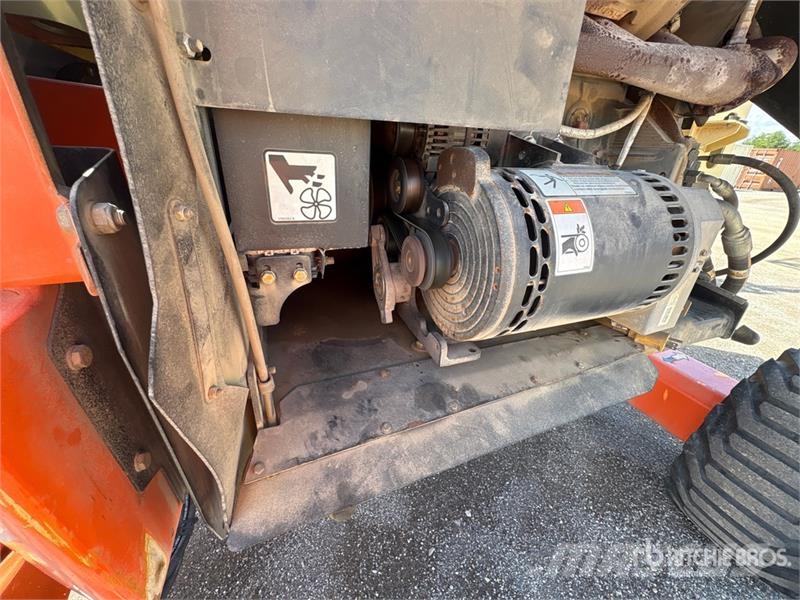 JLG 450AJ 4WD Gasoline Articulating Boom Lift Piattaforme a braccio articolato