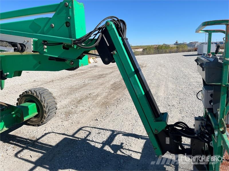 JLG 450AJ Series ll 4WD Diesel Articulating Boom Lift Strēles pacēlāji