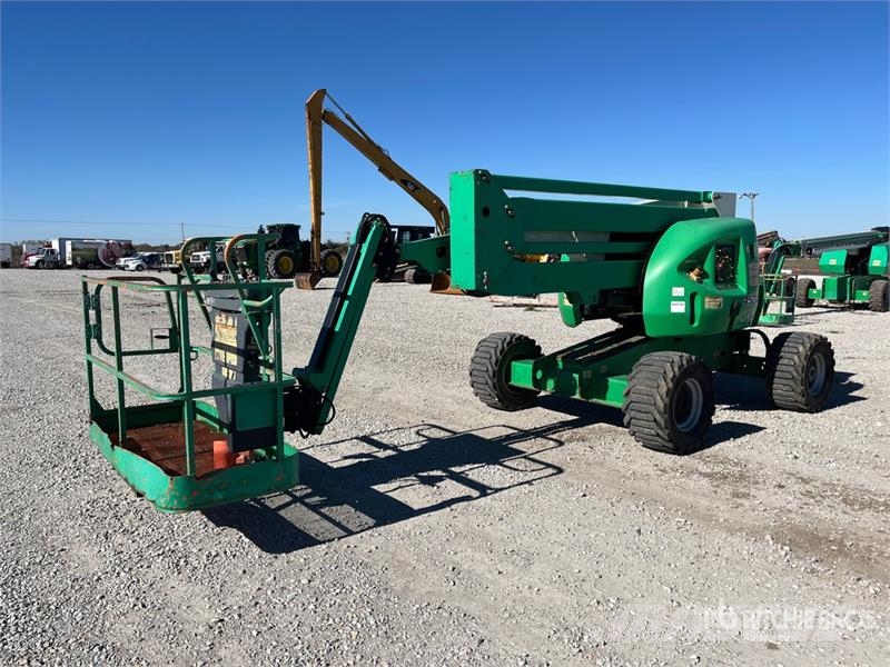 JLG 450AJ Series ll 4WD Diesel Articulating Boom Lift Strēles pacēlāji