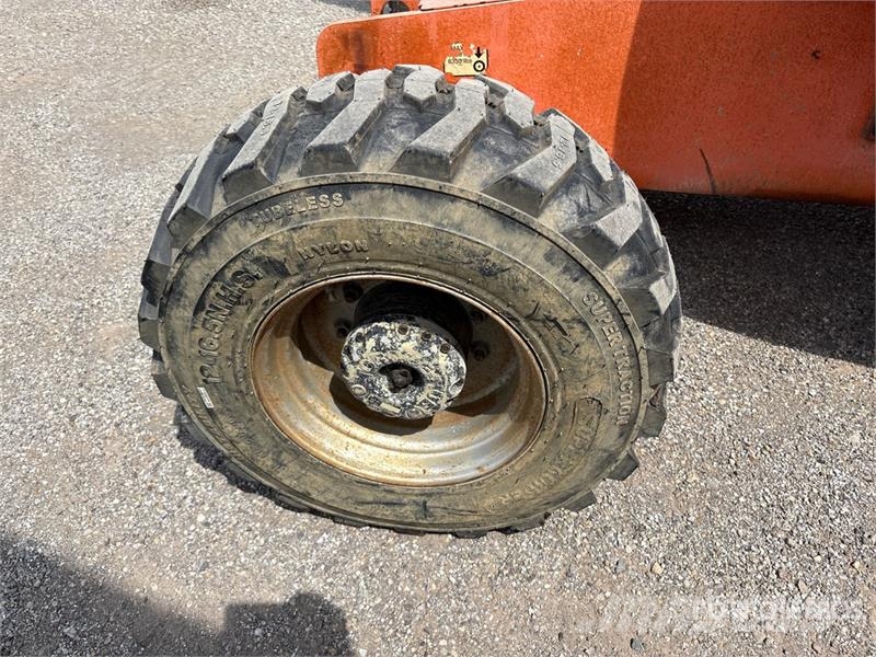 JLG 460SJ 4WD Diesel Articulating Boom Lift Knikarmhoogwerkers