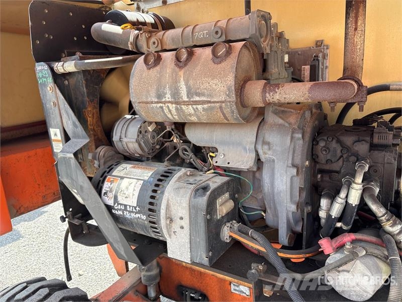 JLG 460SJ 4WD Diesel Articulating Boom Lift Knikarmhoogwerkers