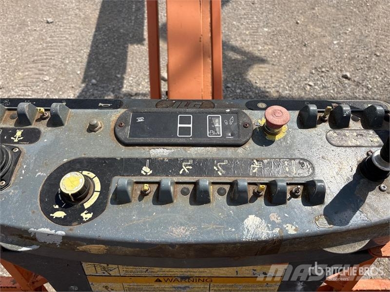 JLG 460SJ 4WD Diesel Articulating Boom Lift Knikarmhoogwerkers
