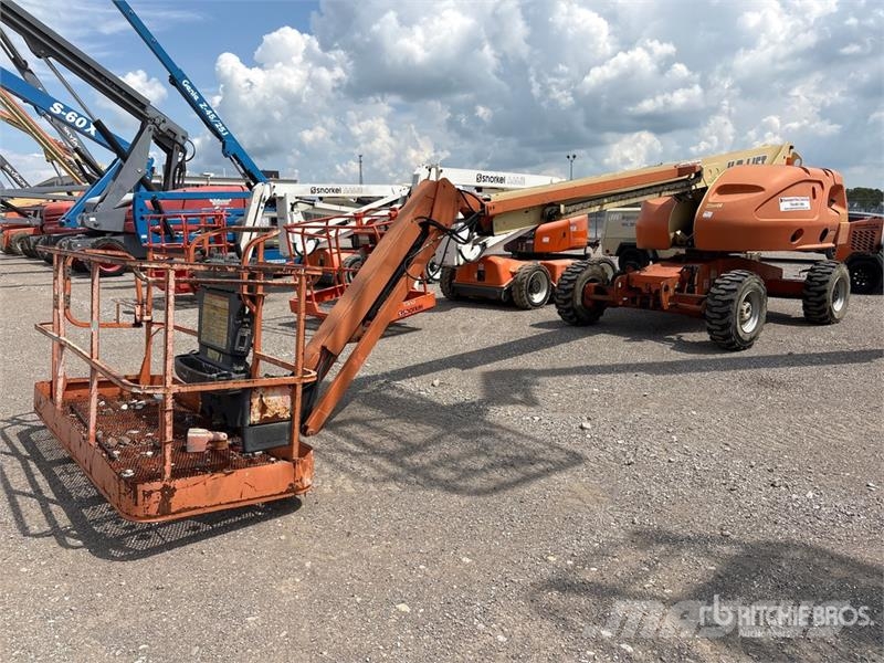 JLG 460SJ 4WD Diesel Articulating Boom Lift Knikarmhoogwerkers