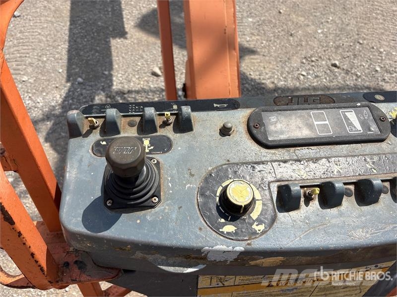 JLG 460SJ 4WD Diesel Articulating Boom Lift Knikarmhoogwerkers