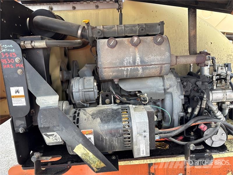 JLG 460SJ 4WD Diesel Articulating Boom Lift Knikarmhoogwerkers