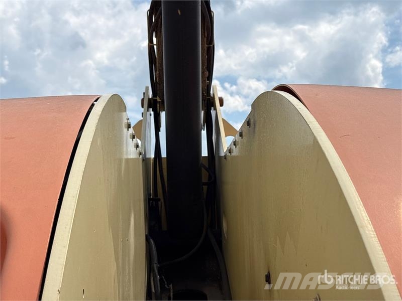 JLG 460SJ 4WD Diesel Articulating Boom Lift Knikarmhoogwerkers