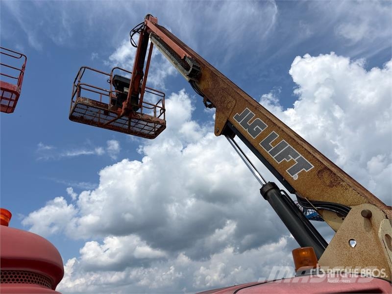 JLG 460SJ 4WD Diesel Articulating Boom Lift Knikarmhoogwerkers