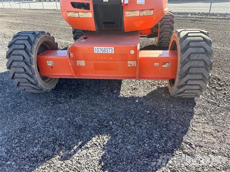 JLG 600AJ 4WD Diesel Articulating Boom Lift Leddede bomlifter