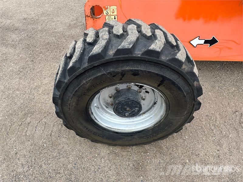 JLG 600S 2WD Diesel Telescopic Boom Lift - Factory Rec Телескопические подъемники