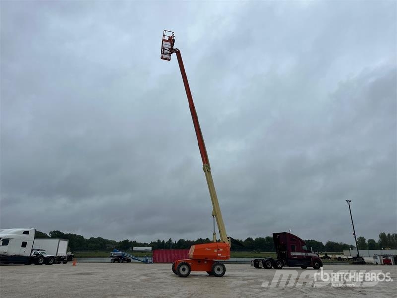 JLG 600S 4WD Diesel Telescopic Boom Lift Nacelles télescopiques