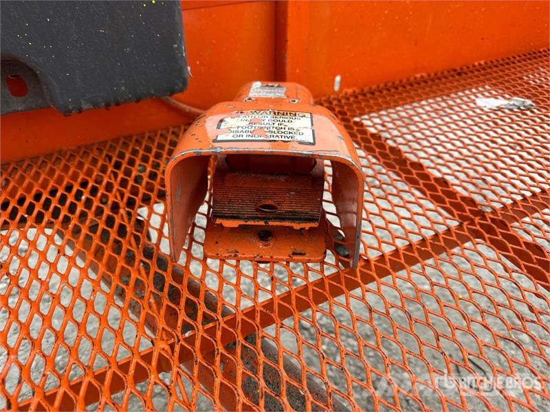 JLG 600S 4WD Diesel Telescopic Boom Lift Nacelles télescopiques
