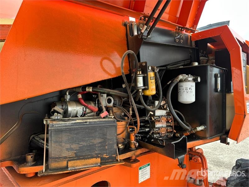 JLG 600S 4WD Diesel Telescopic Boom Lift Nacelles télescopiques