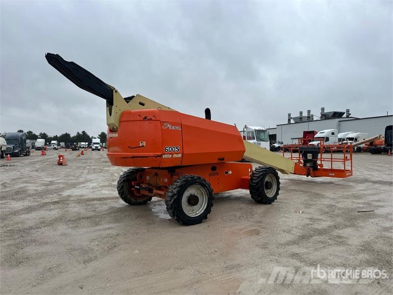 JLG 600S 4WD Diesel Telescopic Boom Lift Nacelles télescopiques