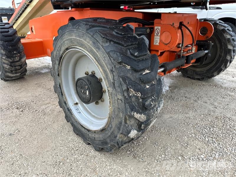 JLG 600S 4WD Diesel Telescopic Boom Lift Nacelles télescopiques