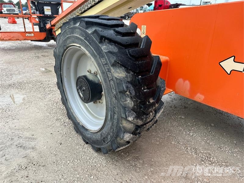 JLG 600S 4WD Diesel Telescopic Boom Lift Nacelles télescopiques