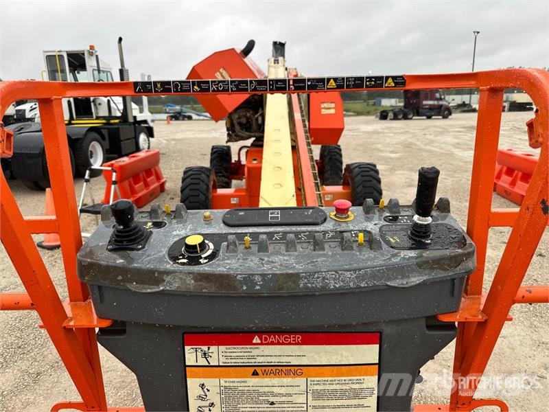 JLG 600S 4WD Diesel Telescopic Boom Lift Nacelles télescopiques