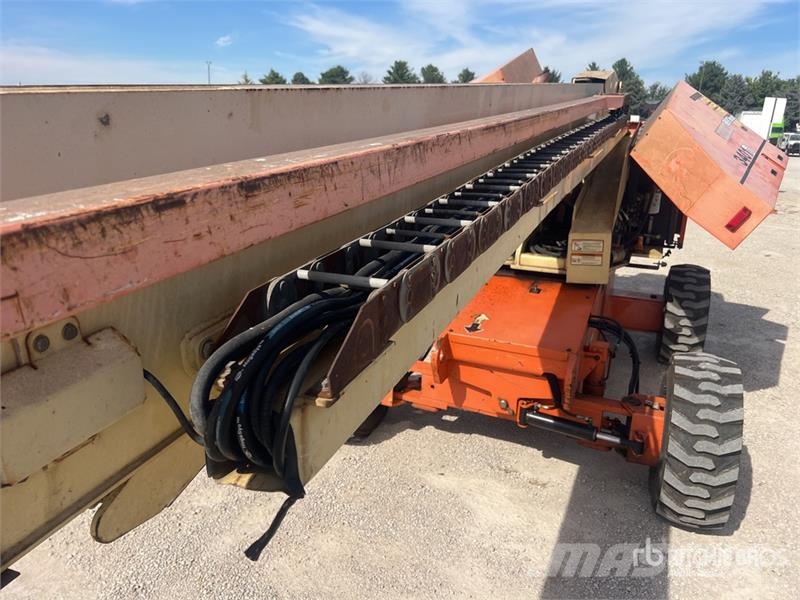 JLG 601S 4WD Diesel Articulating Boom Lift 관절형 전동이동 리프트