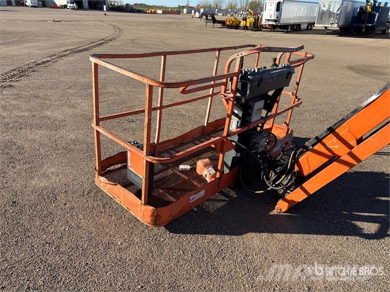 JLG 660SJ 2WD Diesel Telescopic Boom Lift Teleszkópos emelők