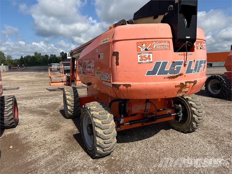 JLG 660SJ 4WD Diesel Telescopic Boom Lift Telescoophoogwerkers