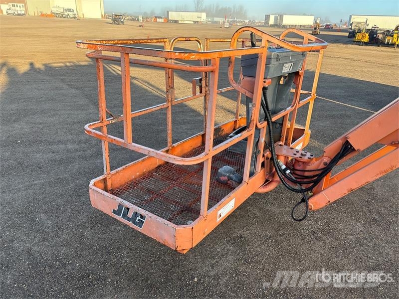 JLG 660SJ 4WD Diesel Telescopic Boom Lift Plataformas elevatórias telescópicas