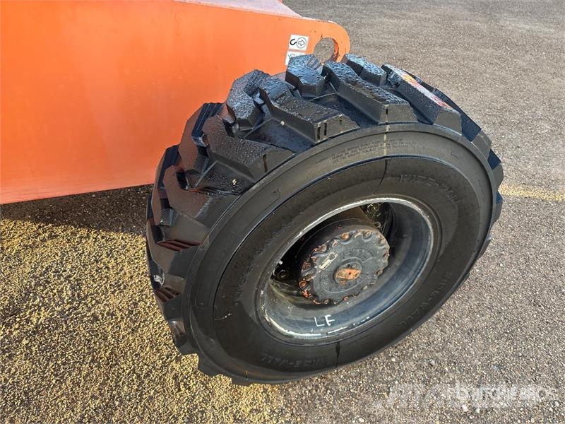 JLG 660SJ 4WD Diesel Telescopic Boom Lift Plataformas elevatórias telescópicas