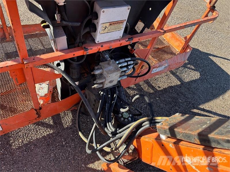 JLG 660SJ 4WD Diesel Telescopic Boom Lift Podnośniki teleskopowe