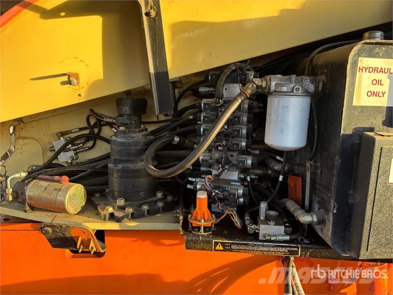 JLG 660SJ 4WD Diesel Telescopic Boom Lift Plataformas elevatórias telescópicas