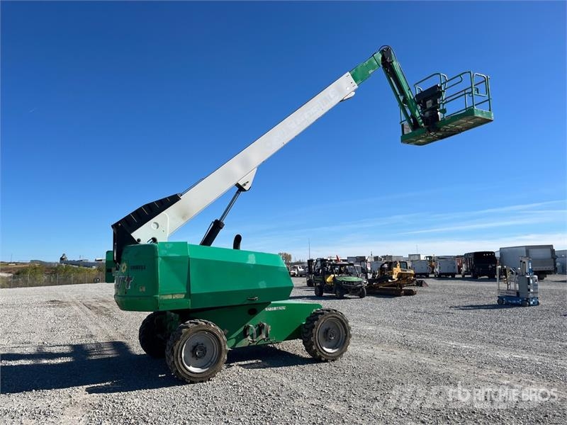 JLG 660SJ 4WD Diesel Telescopic Boom Lift Teleskopiskie pacēlāji