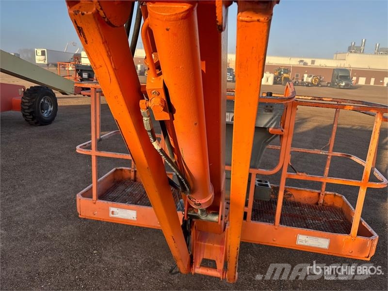 JLG 660SJ 4WD Diesel Telescopic Boom Lift Plataformas elevatórias telescópicas
