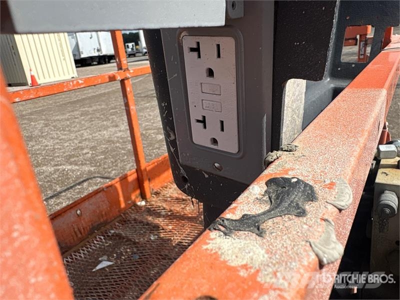 JLG 660SJ 4WD Diesel Telescopic Boom Lift Telescoophoogwerkers