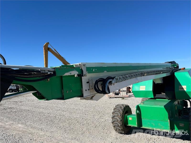 JLG 660SJ 4WD Diesel Telescopic Boom Lift Teleskopiskie pacēlāji