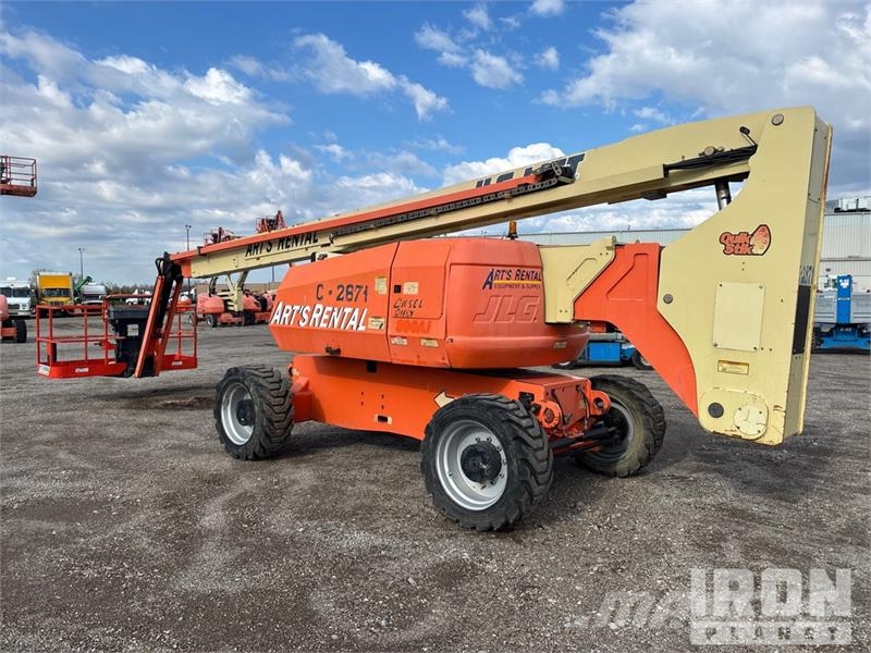 JLG 800 AJ 4WD Diesel Articulating Boom Lift Zglobne dvižne ploščadi