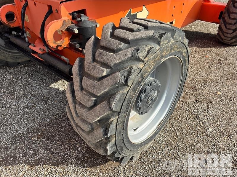 JLG 800 AJ 4WD Diesel Articulating Boom Lift Zglobne dvižne ploščadi