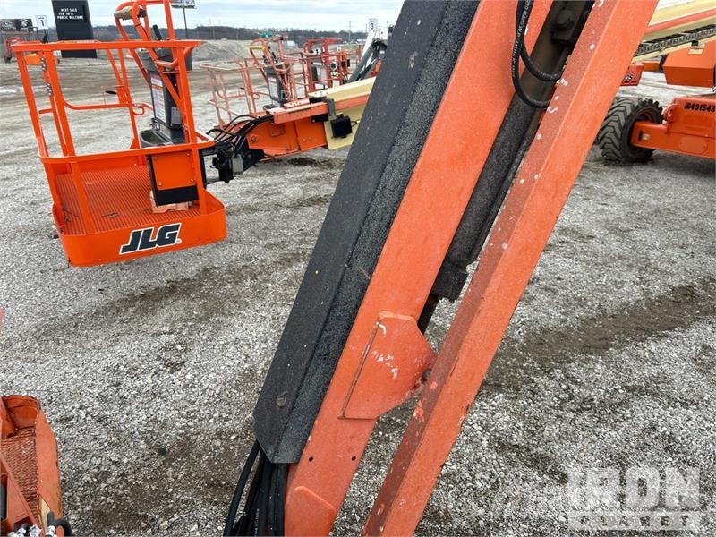 JLG 800 AJ 4WD Diesel Articulating Boom Lift Zglobne dvižne ploščadi