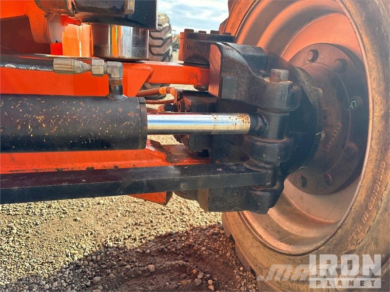 JLG 800 AJ 4WD Diesel Articulating Boom Lift Zglobne dvižne ploščadi