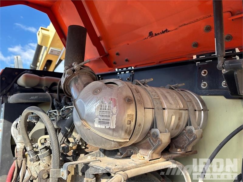 JLG 800 AJ 4WD Diesel Articulating Boom Lift Zglobne dvižne ploščadi