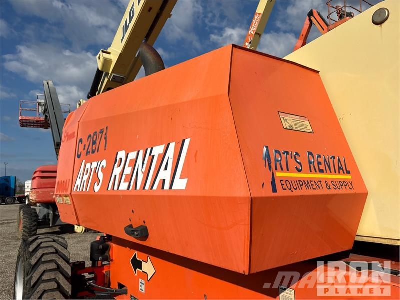 JLG 800 AJ 4WD Diesel Articulating Boom Lift Zglobne dvižne ploščadi